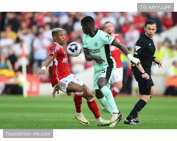 达尼洛多位置价值凸显,近期表现亮眼成球队新核心 达尼洛多位置价值凸显,近期表现亮眼成球队新核心