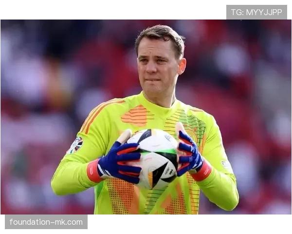 诺伊尔：从主力门将到拜仁队长的地位确立之路